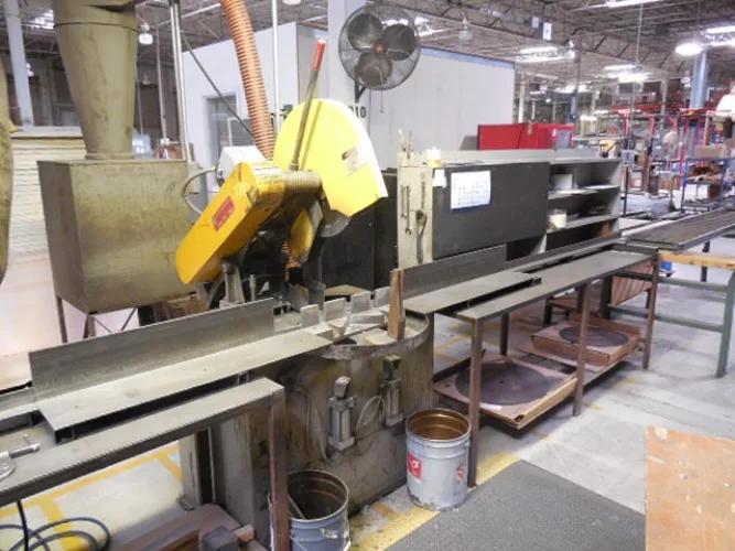 Photo #26 of METAL FABRICATION AND WOODWORKING EQUIPMENT OF CSC WORLDWIDE: A MANUFACTURE OF DISPLAY UNITS AND SHOW CASES