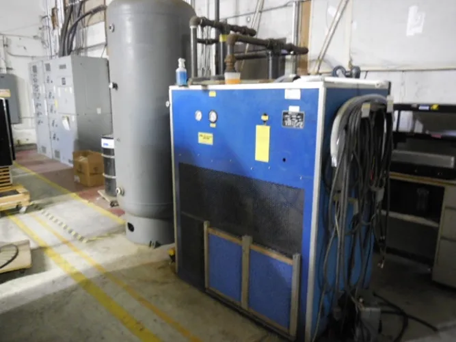 Photo #33 of METAL FABRICATION AND WOODWORKING EQUIPMENT OF CSC WORLDWIDE: A MANUFACTURE OF DISPLAY UNITS AND SHOW CASES