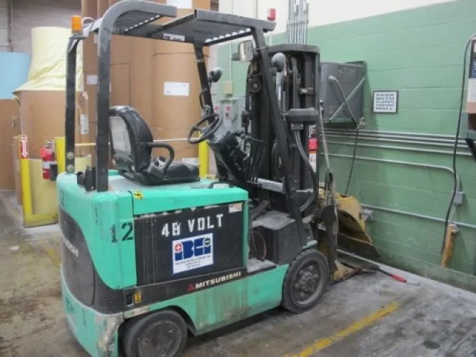 Photo #47 of FORMER ASSETS OF VICTOR GRAPHICS: OUTSTANDING OFFERING OF BOOK MANUFACTURING & PRINTING EQUIPMENT