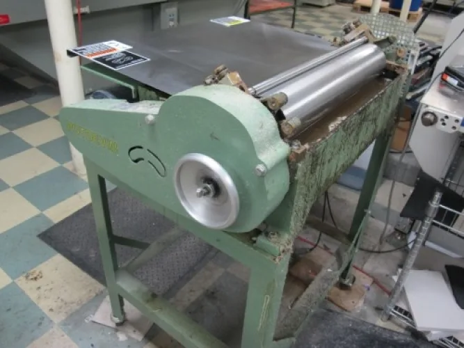 Photo #90 of FORMER ASSETS OF VICTOR GRAPHICS: OUTSTANDING OFFERING OF BOOK MANUFACTURING & PRINTING EQUIPMENT