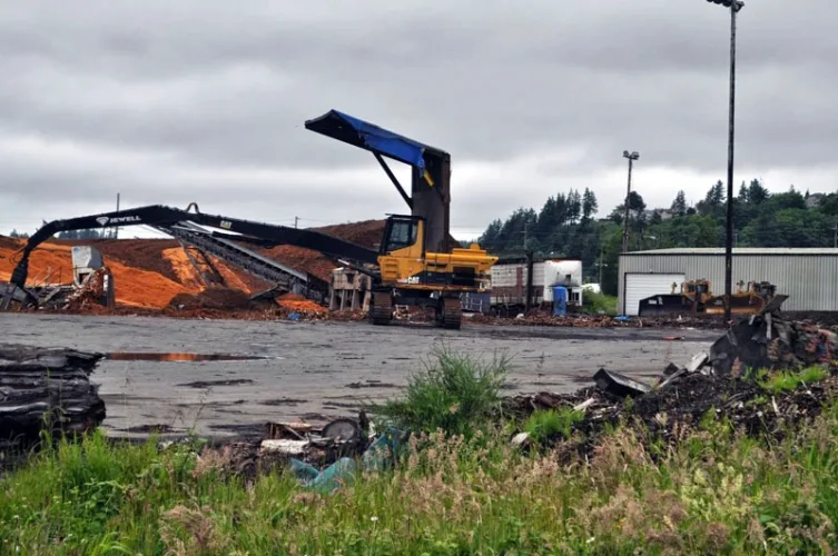 Photo #103 of DAY 1 - CLOSURE OF A COMPLETE MAJOR PAPER MILL - HARBOR PAPER: COMPLETE 2 LINE PAPER MILL, FINISHING DEPARTMENT, MACHINE & FAB SHOPS & MUCH MORE. GREAT DEMO & SCRAP OPPORTUNITY