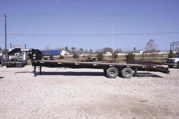 Photo #21 of EQUIPMENT FORMERLY USED BY BAYOU CITY RAIL, FEATURING: WHEEL LOADERS, BACKHOES, EXCAVATORS, FORKLIFTS, TRACTORS, TRUCKS, PICKUP TRUCKS, TRAILERS, AIR COMPRESSORS, HUGE QUANTITY OF TOOLS & MUCH MORE