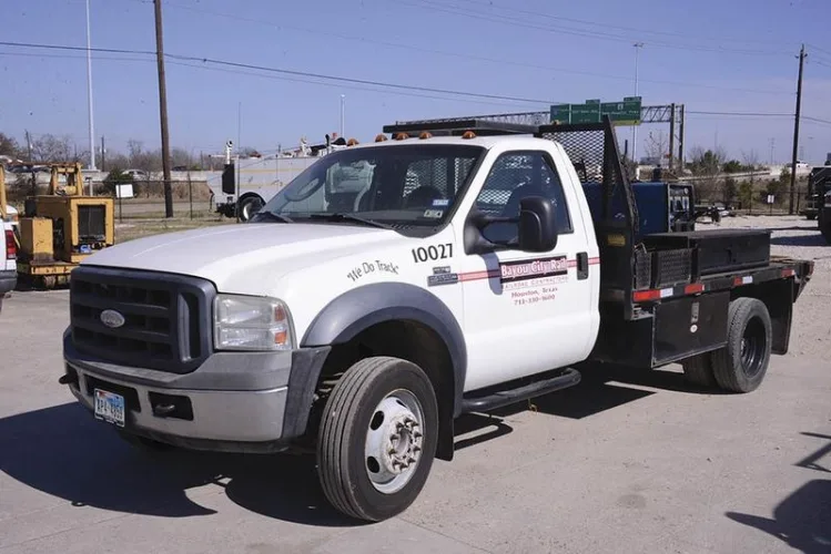 Photo #33 of EQUIPMENT FORMERLY USED BY BAYOU CITY RAIL, FEATURING: WHEEL LOADERS, BACKHOES, EXCAVATORS, FORKLIFTS, TRACTORS, TRUCKS, PICKUP TRUCKS, TRAILERS, AIR COMPRESSORS, HUGE QUANTITY OF TOOLS & MUCH MORE