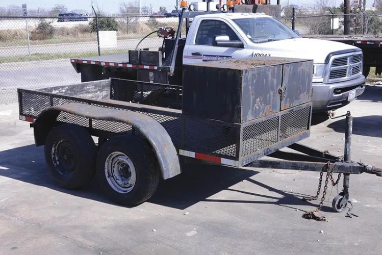 Photo #43 of EQUIPMENT FORMERLY USED BY BAYOU CITY RAIL, FEATURING: WHEEL LOADERS, BACKHOES, EXCAVATORS, FORKLIFTS, TRACTORS, TRUCKS, PICKUP TRUCKS, TRAILERS, AIR COMPRESSORS, HUGE QUANTITY OF TOOLS & MUCH MORE