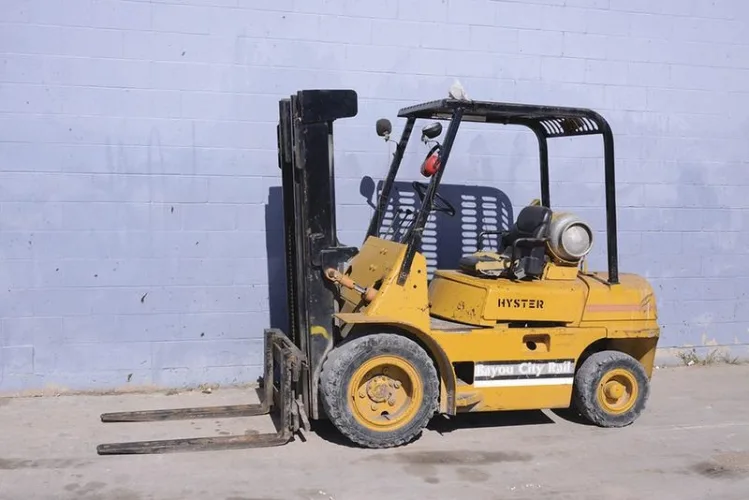 Photo #44 of EQUIPMENT FORMERLY USED BY BAYOU CITY RAIL, FEATURING: WHEEL LOADERS, BACKHOES, EXCAVATORS, FORKLIFTS, TRACTORS, TRUCKS, PICKUP TRUCKS, TRAILERS, AIR COMPRESSORS, HUGE QUANTITY OF TOOLS & MUCH MORE