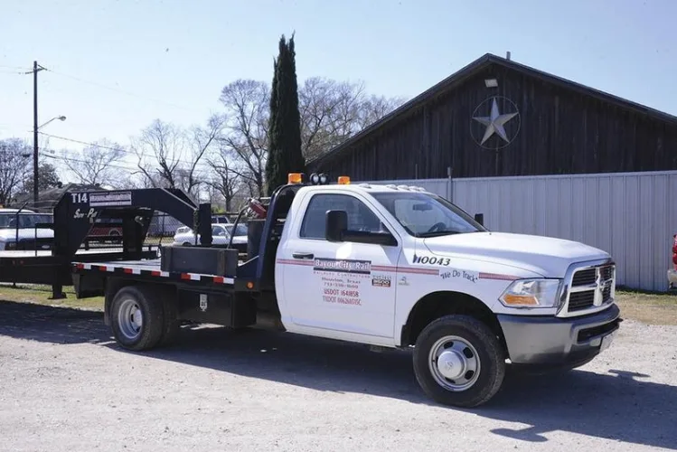 Photo #49 of EQUIPMENT FORMERLY USED BY BAYOU CITY RAIL, FEATURING: WHEEL LOADERS, BACKHOES, EXCAVATORS, FORKLIFTS, TRACTORS, TRUCKS, PICKUP TRUCKS, TRAILERS, AIR COMPRESSORS, HUGE QUANTITY OF TOOLS & MUCH MORE