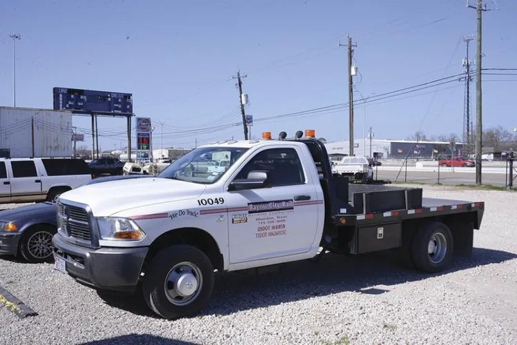 Photo #55 of EQUIPMENT FORMERLY USED BY BAYOU CITY RAIL, FEATURING: WHEEL LOADERS, BACKHOES, EXCAVATORS, FORKLIFTS, TRACTORS, TRUCKS, PICKUP TRUCKS, TRAILERS, AIR COMPRESSORS, HUGE QUANTITY OF TOOLS & MUCH MORE