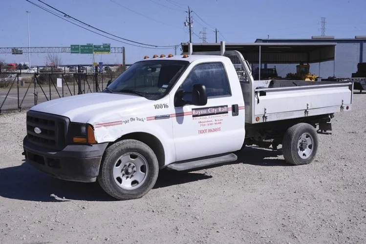 Photo #57 of EQUIPMENT FORMERLY USED BY BAYOU CITY RAIL, FEATURING: WHEEL LOADERS, BACKHOES, EXCAVATORS, FORKLIFTS, TRACTORS, TRUCKS, PICKUP TRUCKS, TRAILERS, AIR COMPRESSORS, HUGE QUANTITY OF TOOLS & MUCH MORE