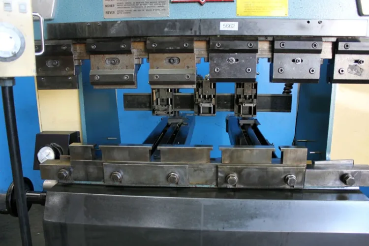 Photo #79 of CHIP MAKING AND FABRICATING MACHINERY AUCTION: SHOT BLAST SYSTEMS, LASERS, LATHES, MILLS, THERMAL OXIDIZER, BRAKES, PRESS BRAKES, CRIMPING MACHINE, EDM, KILN, GRINDERS, INDUCTION HEATING SYSTEM,  PUNCH, PARTS WASHER &  MUCH MORE