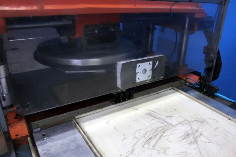 Photo #180 of CHIP MAKING AND FABRICATING MACHINERY AUCTION: SHOT BLAST SYSTEMS, LASERS, LATHES, MILLS, THERMAL OXIDIZER, BRAKES, PRESS BRAKES, CRIMPING MACHINE, EDM, KILN, GRINDERS, INDUCTION HEATING SYSTEM,  PUNCH, PARTS WASHER &  MUCH MORE