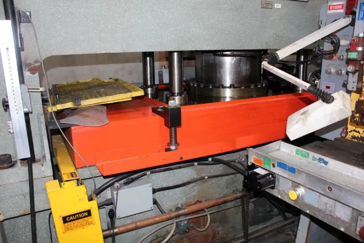 Photo #189 of CHIP MAKING AND FABRICATING MACHINERY AUCTION: SHOT BLAST SYSTEMS, LASERS, LATHES, MILLS, THERMAL OXIDIZER, BRAKES, PRESS BRAKES, CRIMPING MACHINE, EDM, KILN, GRINDERS, INDUCTION HEATING SYSTEM,  PUNCH, PARTS WASHER &  MUCH MORE