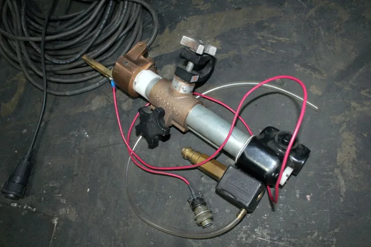 Photo #275 of CHIP MAKING AND FABRICATING MACHINERY AUCTION: SHOT BLAST SYSTEMS, LASERS, LATHES, MILLS, THERMAL OXIDIZER, BRAKES, PRESS BRAKES, CRIMPING MACHINE, EDM, KILN, GRINDERS, INDUCTION HEATING SYSTEM,  PUNCH, PARTS WASHER &  MUCH MORE