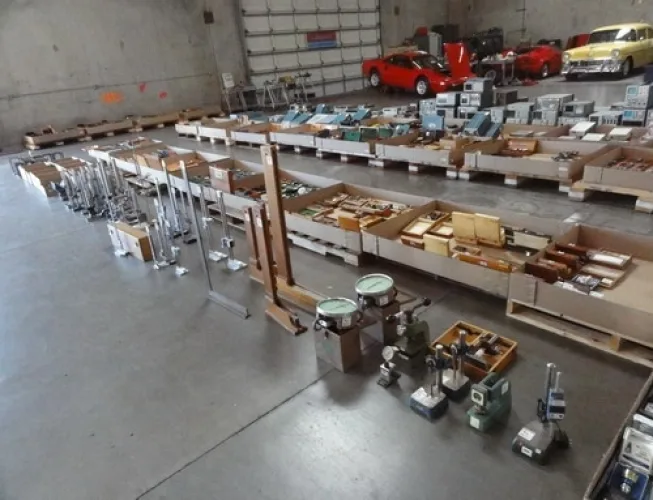 Photo #2 of SURPLUS INSPECTION, TEST & MEASUREMENT AND SUPPORT EQUIPMENT FROM IBM