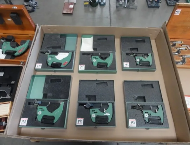 Photo #8 of SURPLUS INSPECTION, TEST & MEASUREMENT AND SUPPORT EQUIPMENT FROM IBM