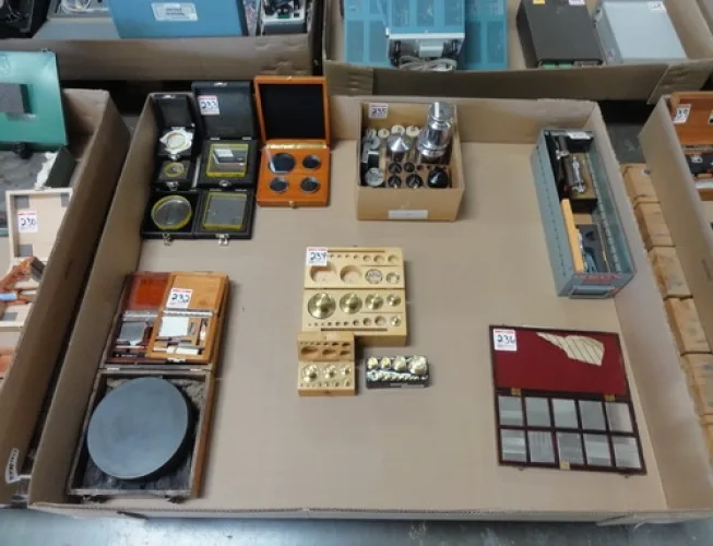 Photo #13 of SURPLUS INSPECTION, TEST & MEASUREMENT AND SUPPORT EQUIPMENT FROM IBM