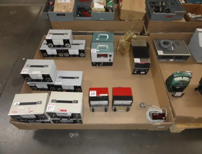 Photo #15 of SURPLUS INSPECTION, TEST & MEASUREMENT AND SUPPORT EQUIPMENT FROM IBM