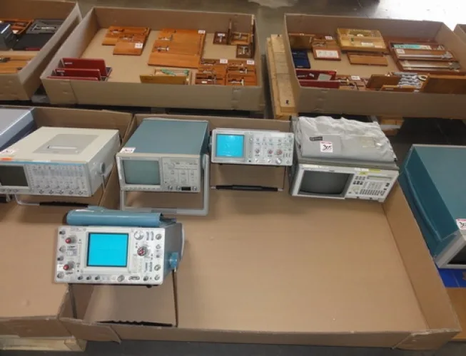 Photo #24 of SURPLUS INSPECTION, TEST & MEASUREMENT AND SUPPORT EQUIPMENT FROM IBM