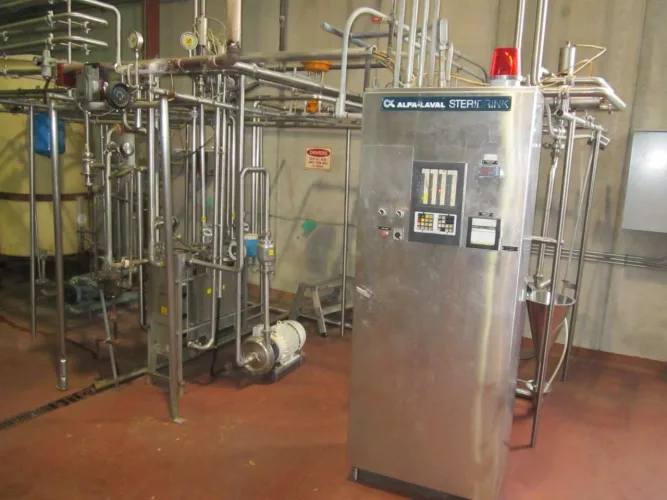 Photo #39 of SUN PAC FOODS LTD, HOT FILL BEVERAGE MANUFACTURER