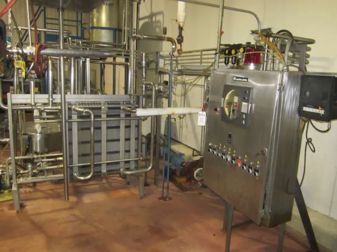 Photo #95 of SUN PAC FOODS LTD, HOT FILL BEVERAGE MANUFACTURER