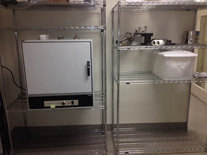 Photo #4 of ASSETS NO LONGER NEEDED FOR TRANSCEPT PHARMACEUTICALS, INC. - INCLUDING: TABLET PRESSES, HPLC SYSTEM, FLUID BED SYSTEM, LAB EQUIPMENT & MUCH MORE