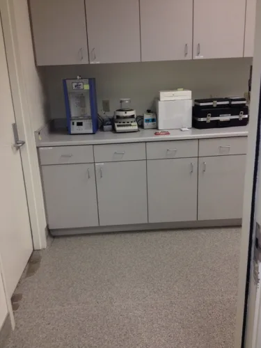 Photo #14 of ASSETS NO LONGER NEEDED FOR TRANSCEPT PHARMACEUTICALS, INC. - INCLUDING: TABLET PRESSES, HPLC SYSTEM, FLUID BED SYSTEM, LAB EQUIPMENT & MUCH MORE