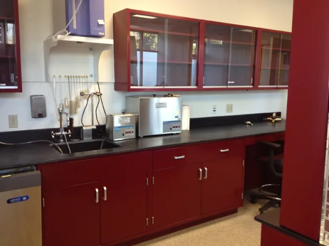 Photo #18 of ASSETS NO LONGER NEEDED FOR TRANSCEPT PHARMACEUTICALS, INC. - INCLUDING: TABLET PRESSES, HPLC SYSTEM, FLUID BED SYSTEM, LAB EQUIPMENT & MUCH MORE