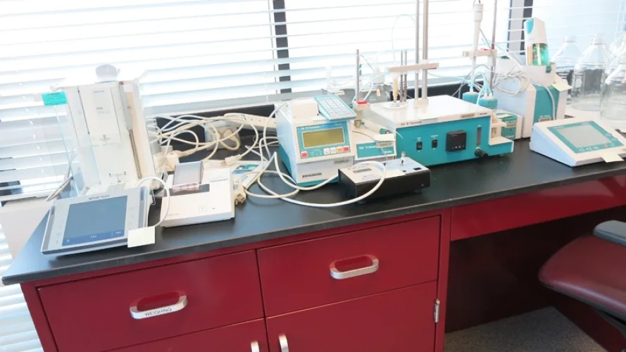 Photo #26 of ASSETS NO LONGER NEEDED FOR TRANSCEPT PHARMACEUTICALS, INC. - INCLUDING: TABLET PRESSES, HPLC SYSTEM, FLUID BED SYSTEM, LAB EQUIPMENT & MUCH MORE