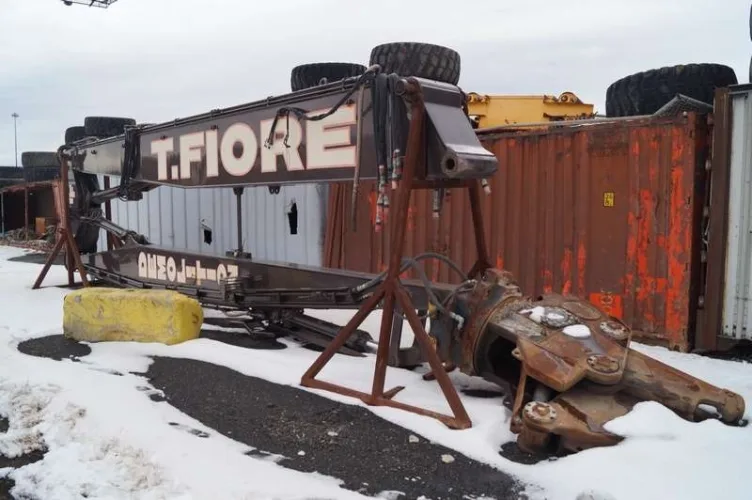 Photo #15 of UPON INSTRUCTION OF THE LESSOR (UTICA LEASECO, LLC) EQUIPMENT PREVIOUSLY UTILIZED BY T. FIORE DEMOLITION, INC.: (2) CAT HYDRAULIC EXCAVATORS, CASE BULL DOZER, TEREX SINGLE DRUM VIBRATORY COMPACTOR, DAEWOO FRONT END LOADER & MUCH MORE.