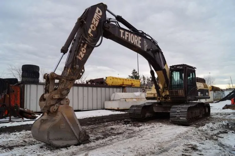 Photo #25 of UPON INSTRUCTION OF THE LESSOR (UTICA LEASECO, LLC) EQUIPMENT PREVIOUSLY UTILIZED BY T. FIORE DEMOLITION, INC.: (2) CAT HYDRAULIC EXCAVATORS, CASE BULL DOZER, TEREX SINGLE DRUM VIBRATORY COMPACTOR, DAEWOO FRONT END LOADER & MUCH MORE.