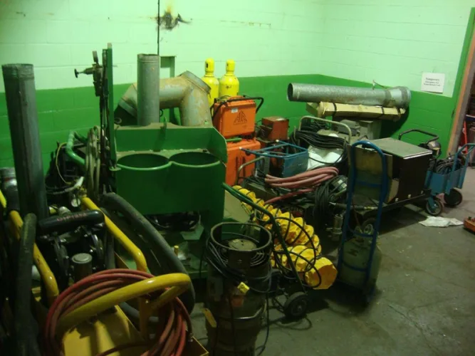 Photo #77 of 2-DAY AUCTION - FORMERLY BOWATER MERSEY PAPER CO LTD, FEATURING: MODERN TMP PLANT W. 22,000 HP REFINERS/(2) PAPER MACHINES/MODERN CHIP HANDLING EQUIPMENT & MUCH MORE