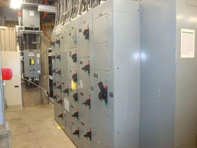 Photo #126 of 2-DAY AUCTION - FORMERLY BOWATER MERSEY PAPER CO LTD, FEATURING: MODERN TMP PLANT W. 22,000 HP REFINERS/(2) PAPER MACHINES/MODERN CHIP HANDLING EQUIPMENT & MUCH MORE