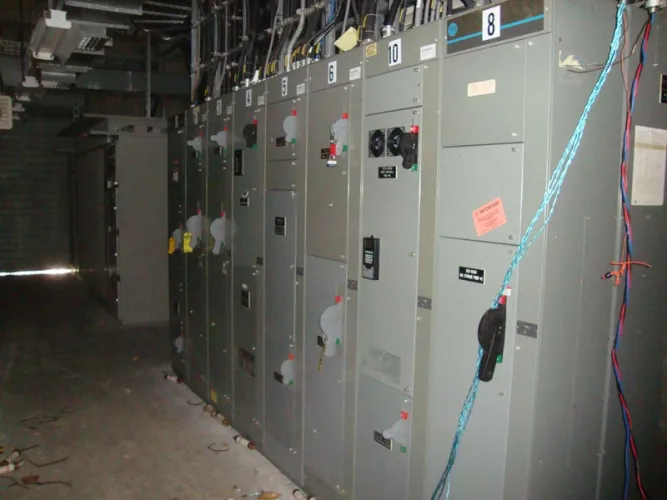 Photo #189 of 2-DAY AUCTION - FORMERLY BOWATER MERSEY PAPER CO LTD, FEATURING: MODERN TMP PLANT W. 22,000 HP REFINERS/(2) PAPER MACHINES/MODERN CHIP HANDLING EQUIPMENT & MUCH MORE