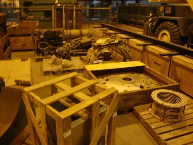 Photo #215 of 2-DAY AUCTION - FORMERLY BOWATER MERSEY PAPER CO LTD, FEATURING: MODERN TMP PLANT W. 22,000 HP REFINERS/(2) PAPER MACHINES/MODERN CHIP HANDLING EQUIPMENT & MUCH MORE
