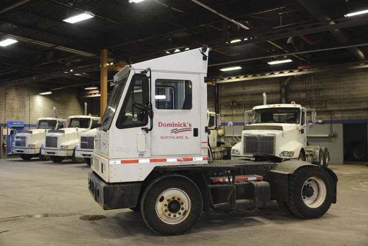 Photo #7 of DOMINICK'S - COMPLETE LIQUIDATION OF TRUCK & REEFER TRAILER FLEET DUE TO FACILITY CLOSING