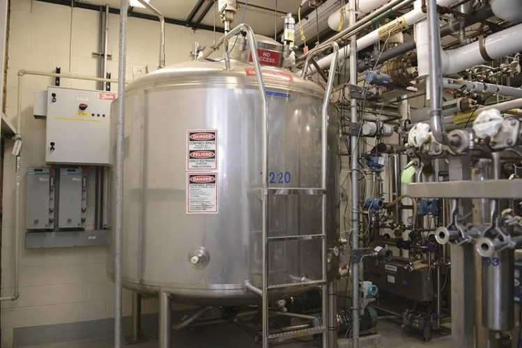 Photo #214 of DUE TO PLANT CLOASURE, CIBA VISION CORPORATION: A CONTACT LENS MANUFACTURER - 290,000 SQ. FT. FACILITY