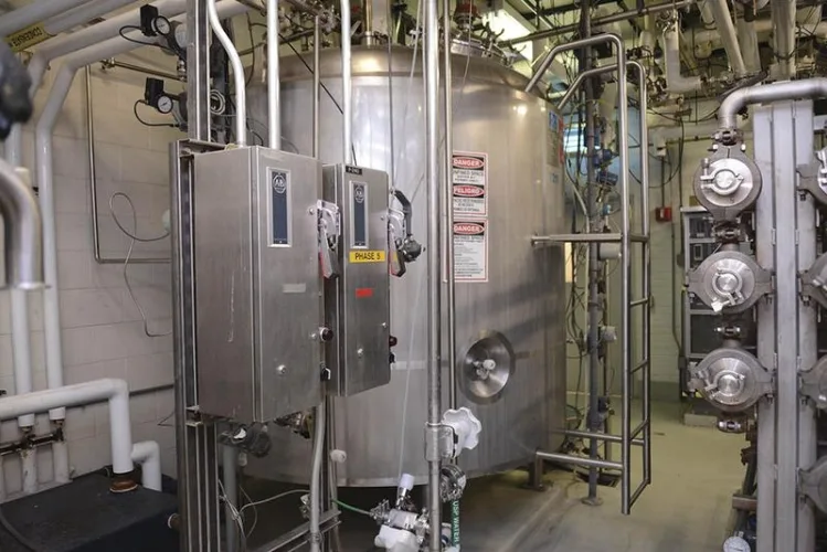 Photo #216 of DUE TO PLANT CLOASURE, CIBA VISION CORPORATION: A CONTACT LENS MANUFACTURER - 290,000 SQ. FT. FACILITY