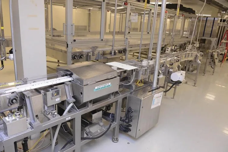 Photo #260 of DUE TO PLANT CLOASURE, CIBA VISION CORPORATION: A CONTACT LENS MANUFACTURER - 290,000 SQ. FT. FACILITY