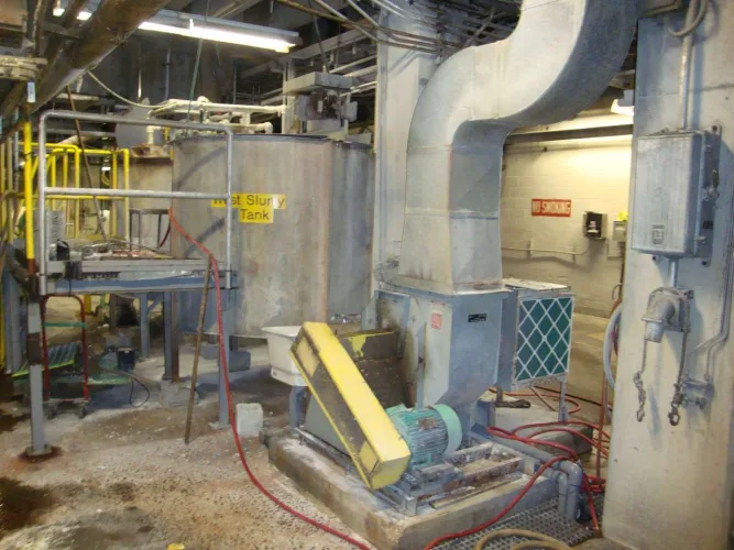 Photo #48 of DAY 2 - CLOSURE OF A COMPLETE MAJOR PAPER MILL - HARBOR PAPER: COMPLETE 2 LINE PAPER MILL, FINISHING DEPARTMENT, MACHINE & FAB SHOPS & MUCH MORE. GREAT DEMO & SCRAP OPPORTUNITY