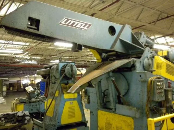 Photo #25 of HEAVY DUTY INDUSTRIAL METALWORKING MACHINERY AUCTION: PRESS BRAKES, GRINDERS, LATHES, MILLS, NOTCHERS, COIL REELS & MUCH MORE!