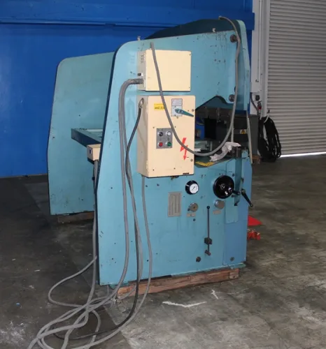 Photo #94 of HEAVY DUTY INDUSTRIAL METALWORKING MACHINERY AUCTION: PRESS BRAKES, GRINDERS, LATHES, MILLS, NOTCHERS, COIL REELS & MUCH MORE!