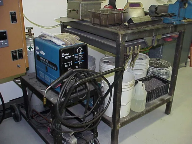 Photo #88 of 2-DAY GLOBAL ONLINE AUCTION - DAY #1: ASSETS NO LONGER REQUIRED IN THE CONTINUED OPERATIONS OF QUANTUM, LEADER IN DATA PROTECTION AND BIG DATA MANAGEMENT SOLUTIONS TO INCLUDE HUNDREDS OF LOTS OF MACHINE TOOLS AND CALIBRATION EQUIPMENT.