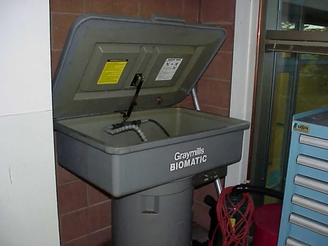 Photo #97 of 2-DAY GLOBAL ONLINE AUCTION - DAY #1: ASSETS NO LONGER REQUIRED IN THE CONTINUED OPERATIONS OF QUANTUM, LEADER IN DATA PROTECTION AND BIG DATA MANAGEMENT SOLUTIONS TO INCLUDE HUNDREDS OF LOTS OF MACHINE TOOLS AND CALIBRATION EQUIPMENT.