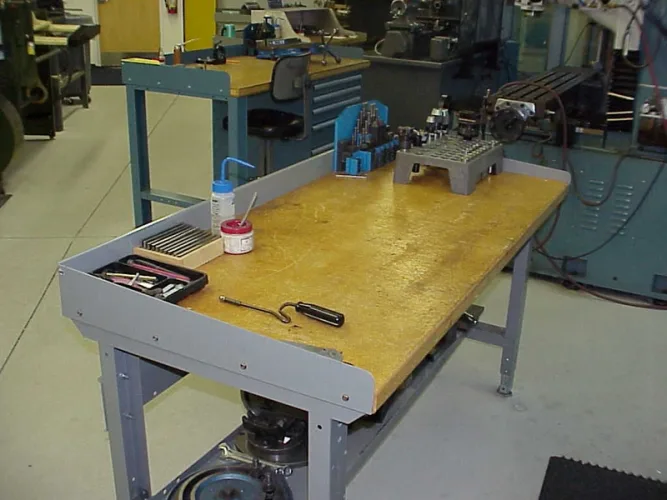 Photo #101 of 2-DAY GLOBAL ONLINE AUCTION - DAY #1: ASSETS NO LONGER REQUIRED IN THE CONTINUED OPERATIONS OF QUANTUM, LEADER IN DATA PROTECTION AND BIG DATA MANAGEMENT SOLUTIONS TO INCLUDE HUNDREDS OF LOTS OF MACHINE TOOLS AND CALIBRATION EQUIPMENT.