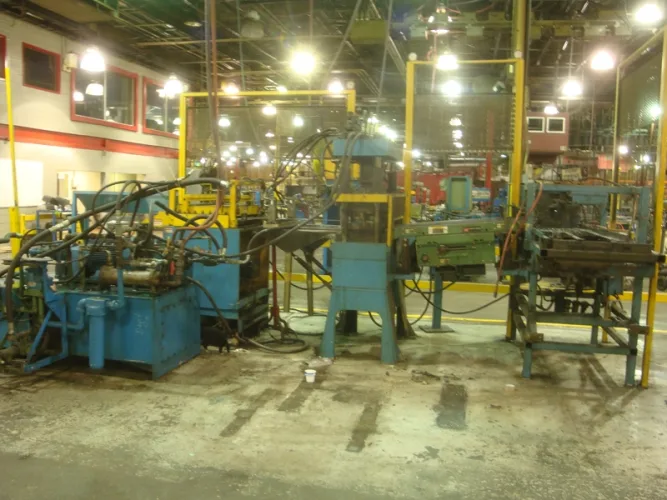 Photo #39 of DUE TO CLOSING OF MAJOR TIER ONE AUTOMOTIVE SUPPLIER: MUFFLER MANUFACTURING EQUIPMENT, MILLING MACHINES, BENDERS, WIRE FORMING, PRESSES, SERVO FEEDS, FAB & MACHINE SHOP EQUIPMENT, PACKAGING & MUCH MORE