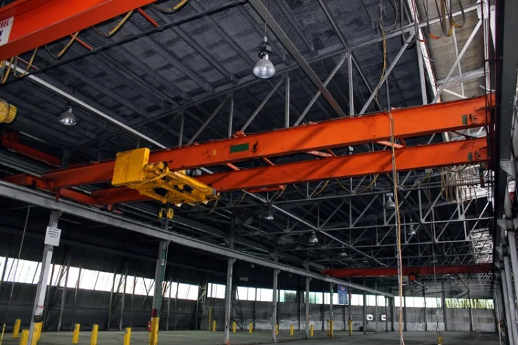Photo #50 of OVERHEAD BRIDGE CRANES - 5 - 15 TON R & M MATERIALS HANDLING INC., CRANEVEYOR, SHAW, YALE, ACCO & MORE