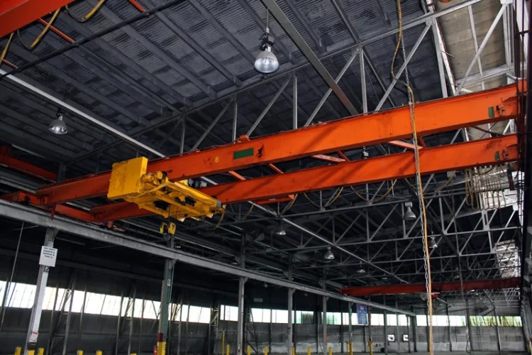 Photo #51 of OVERHEAD BRIDGE CRANES - 5 - 15 TON R & M MATERIALS HANDLING INC., CRANEVEYOR, SHAW, YALE, ACCO & MORE