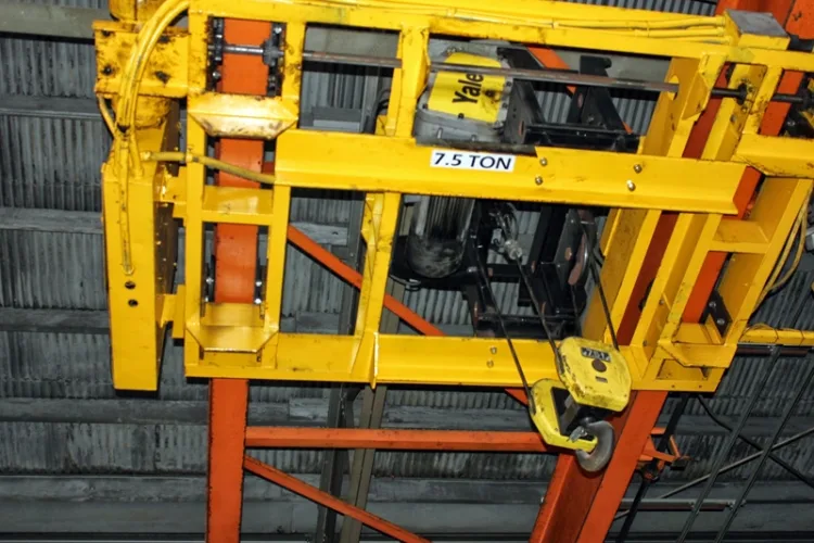 Photo #53 of OVERHEAD BRIDGE CRANES - 5 - 15 TON R & M MATERIALS HANDLING INC., CRANEVEYOR, SHAW, YALE, ACCO & MORE