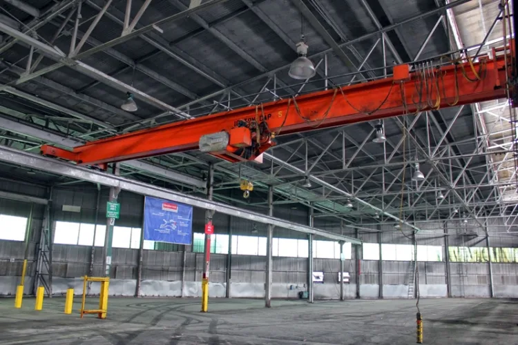 Photo #60 of OVERHEAD BRIDGE CRANES - 5 - 15 TON R & M MATERIALS HANDLING INC., CRANEVEYOR, SHAW, YALE, ACCO & MORE