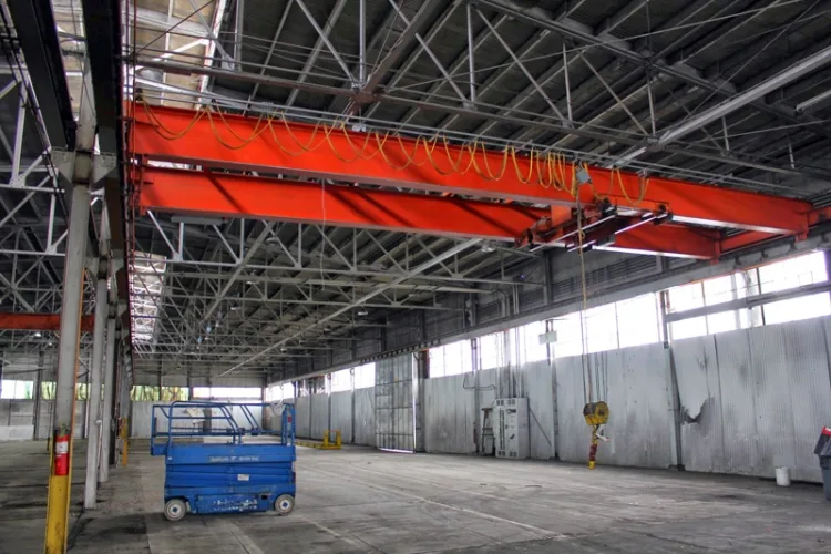 Photo #78 of OVERHEAD BRIDGE CRANES - 5 - 15 TON R & M MATERIALS HANDLING INC., CRANEVEYOR, SHAW, YALE, ACCO & MORE