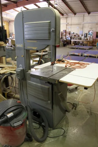 Photo #17 of DUE TO CLOSURE - UNIVERSAL EXHIBITS, INC.: WOODWORKING EQUIPMENT & MUCH MORE